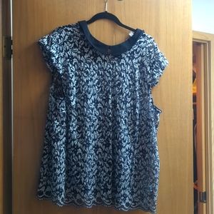 14th & Union Lace Top